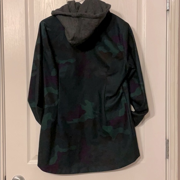 Volcom Camouflage Coat - Picture 3 of 4